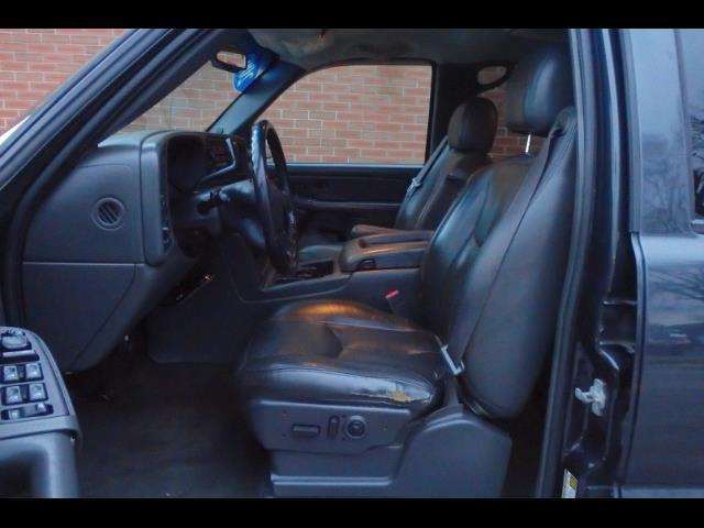 2005 GMC Sierra 1500 SLE 4dr Crew Cab SLE